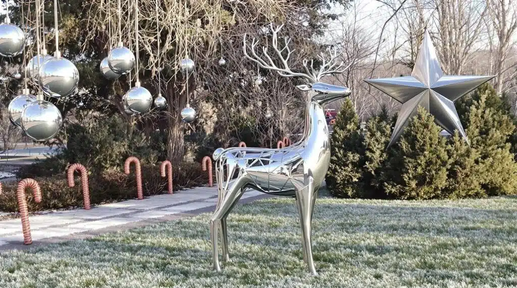 Weihnachtsdekoration aus Metall für Ihren Garten